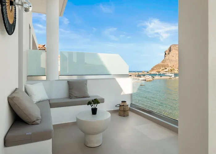 Aether * Monemvasía